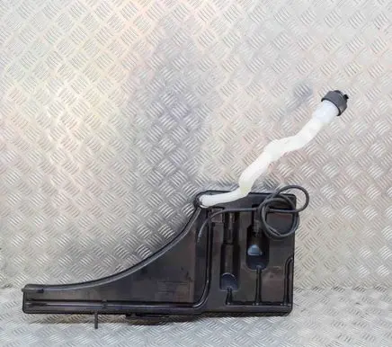 Maserati Levante Windshield washer fluid reservoir/tank D5240 670034637