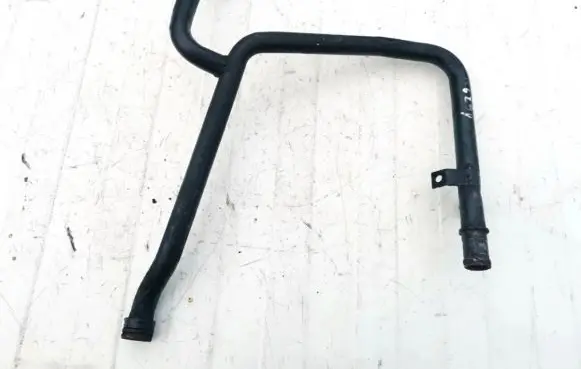 Audi A6 S6 C5 4B Engine coolant pipe/hose