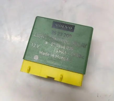 Volvo S70 V70 V70 XC Light relay 3523200 895166000