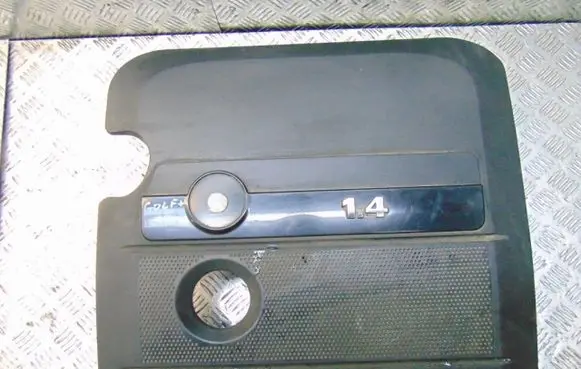 Volkswagen Polo VI Air filter box cover 