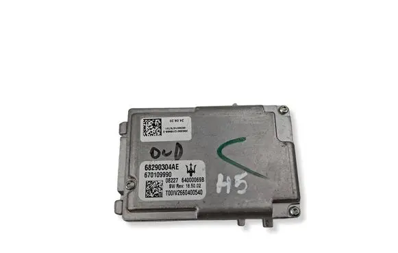 Maserati Levante Windshield/windscreen camera 68290304AE 67010990