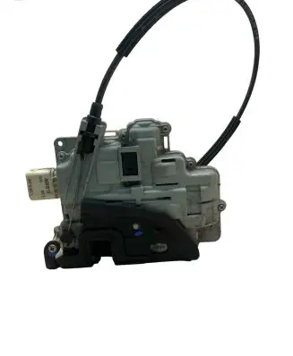 Seat Leon (1P) Front door lock