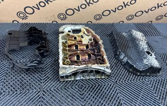 Volkswagen Tiguan Allspace Oil sump 06K103598R