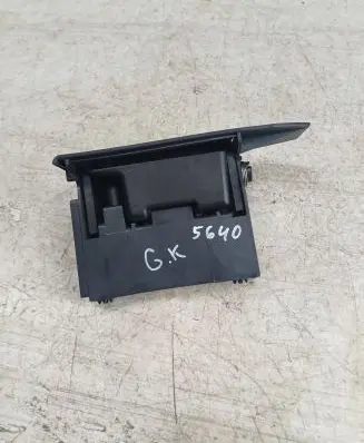 BMW 5 E39 Rear door ashtray 8200233
