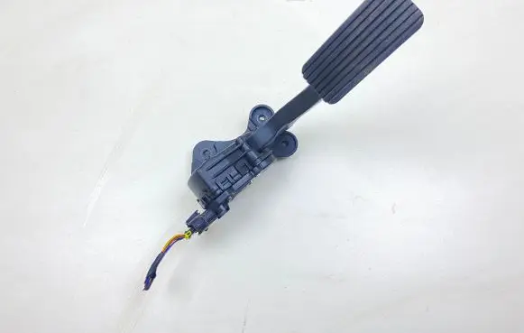 Hyundai i30 Accelerator throttle pedal 071103J0363