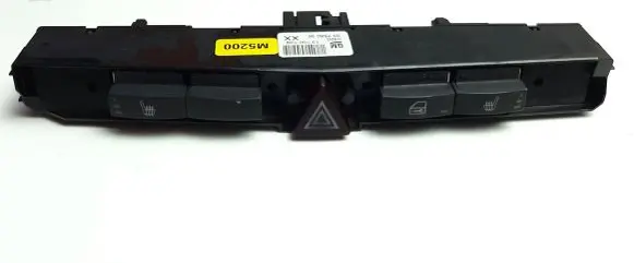 Opel Astra H Hazard light switch 13100109 M5200
