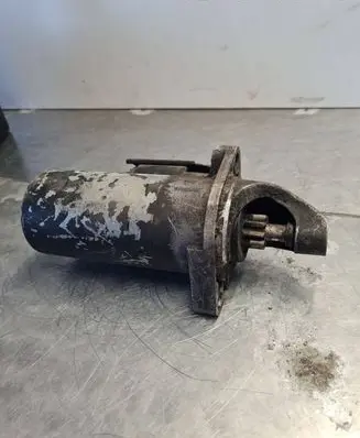 Audi A6 S6 C4 4A Starter motor 1005821726
