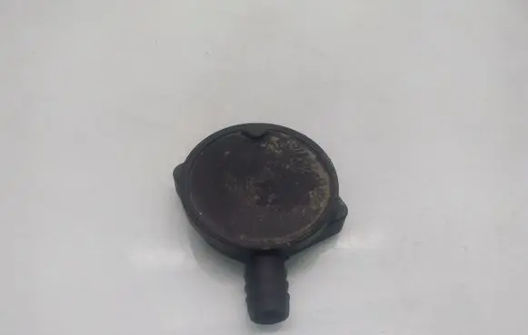 BMW 3 E36 Breather valve 1247133