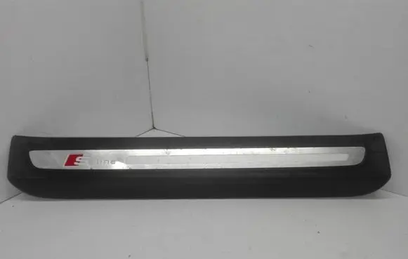 Audi Q7 4L Rear sill trim cover 4L0853376B
