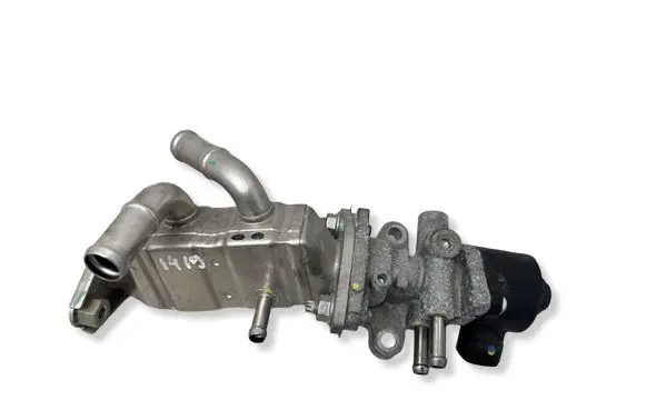 Toyota Yaris EGR valve cooler 2568047012 2562047030