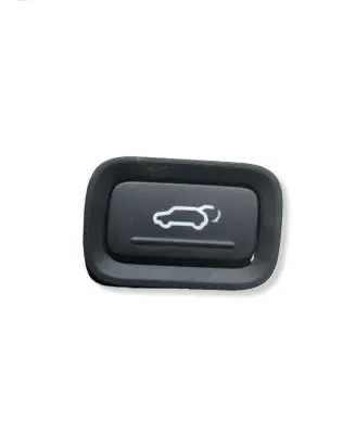 Hyundai i40 Tailgate opening switch 39R5901100