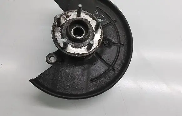 Opel Mokka Front wheel hub 95934239