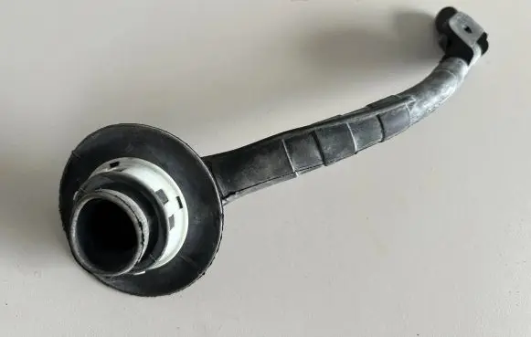 BMW 3 F30 F35 F31 Water drain line hose 9207092