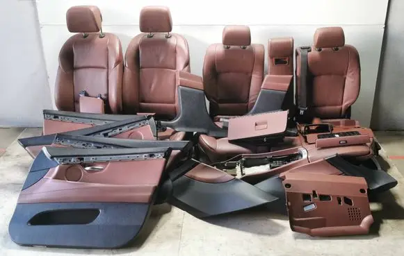 Seat set