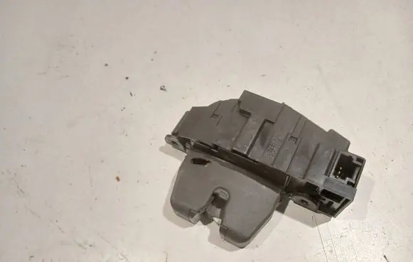 Citroen C4 I Picasso Tailgate/trunk/boot lock/catch/latch 9671153780