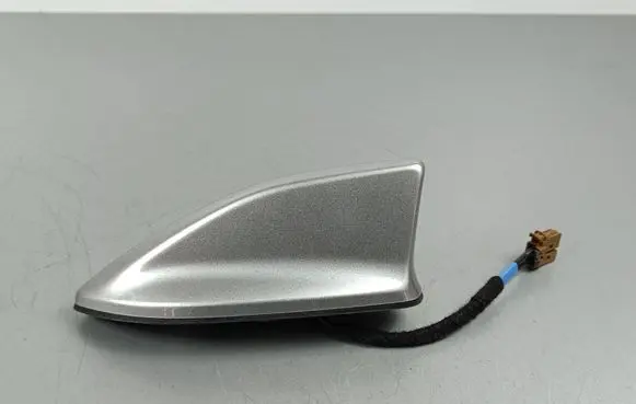 Mitsubishi Outlander IV Radio antenna 40YYA 282086RR0A