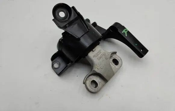MG ZS Gearbox mount 10241848