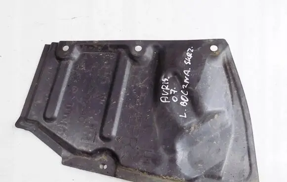 Toyota Auris 150 Gearbox bottom protection 