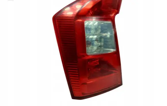 KIA Carens III Rear/tail lights