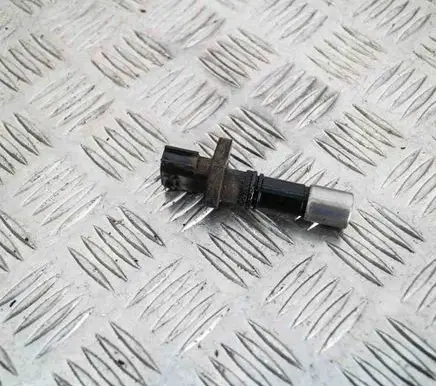 Toyota Avensis T270 Crankshaft position sensor 9091905070