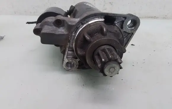 Volkswagen Sharan Starter motor BBD0924