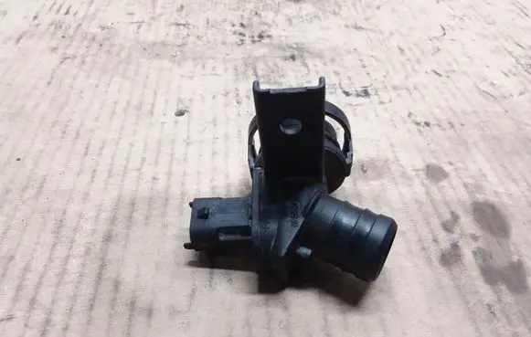Opel Insignia A Breather valve 55568910 1041623S01