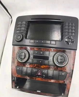 Mercedes-Benz ML W164 Radio/CD/DVD/GPS head unit A1648200979 61049317 A2038270062