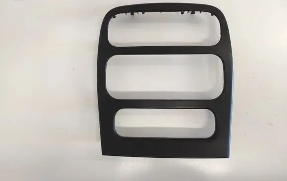 Radio/GPS head unit trim