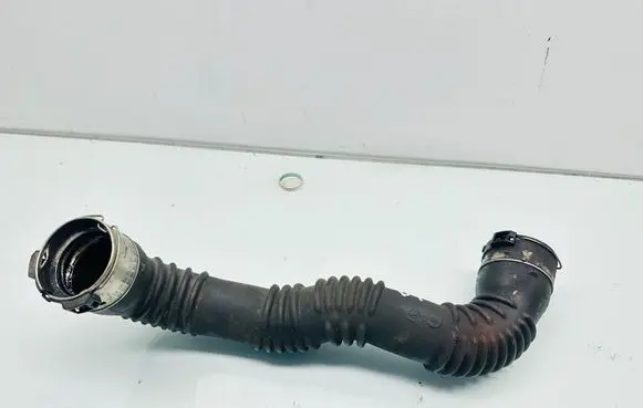 Mercedes-Benz B W246 W242 Intercooler hose/pipe A2465200101