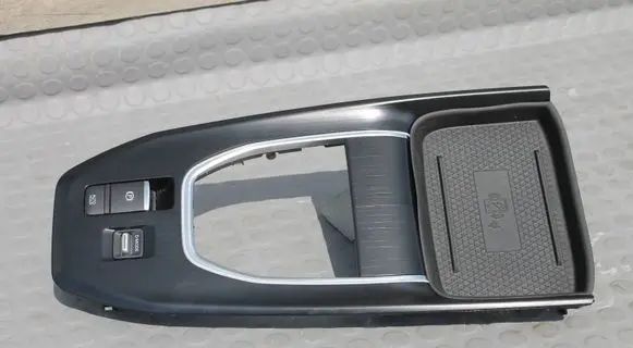 Nissan Qashqai J12 Other center console (tunnel) element 969366UN2CJ12 969366UN2C