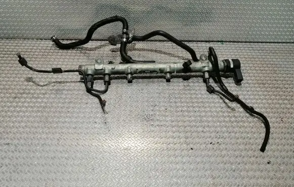 Mercedes-Benz Sprinter W901 W902 W903 W904 Fuel main line pipe A6110700395 0445214038