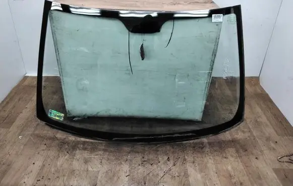 Fiat Ducato Front windscreen/windshield window 