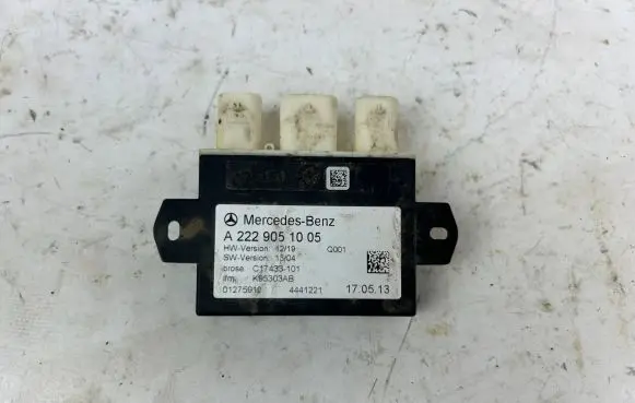 Mercedes-Benz E AMG W212 Tailgate/trunk control unit/module A2229051005 C17433101 K95303AB