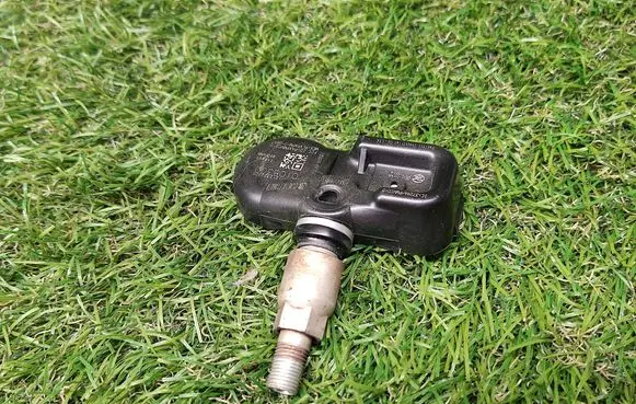 Lexus GS 250 350 300H 450H Tire pressure sensor PMVC010 37294PMVC010