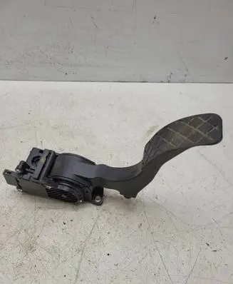Volkswagen Polo IV 9N3 Accelerator throttle pedal 0280755055