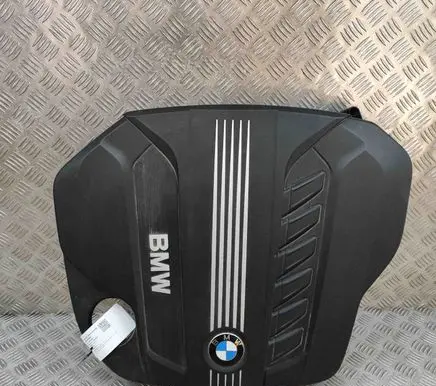 BMW X5 E70 Engine cover (trim) 7812063