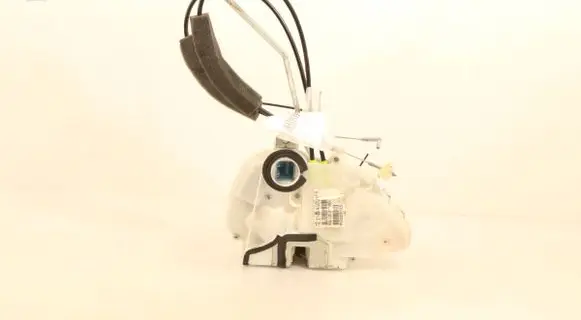 Honda CR-V Front door lock 72151SWAG1
