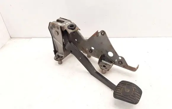 Clutch pedal