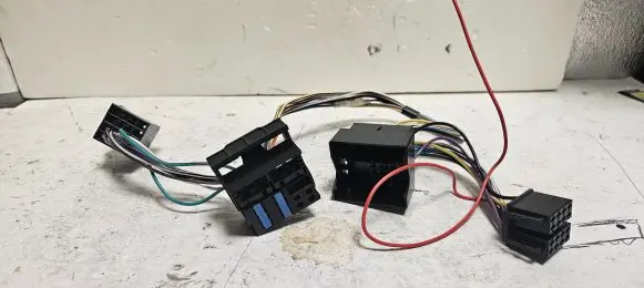 BMW 3 E90 E91 Hands-free kit PARROT CK3100