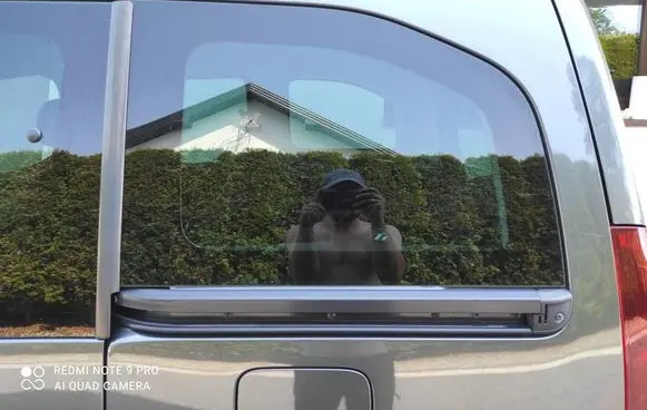 Citroen Berlingo Rear side window TWOJEAUTOWYSZKOW
