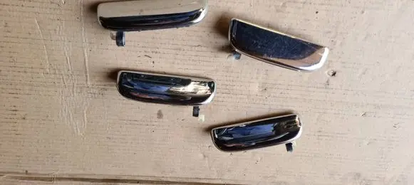 Suzuki Ignis Front door exterior handle 8280281A01 8280181A01