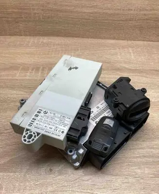 BMW 3 E90 E91 Engine control unit/module ECU 7799856 6981416 6954722