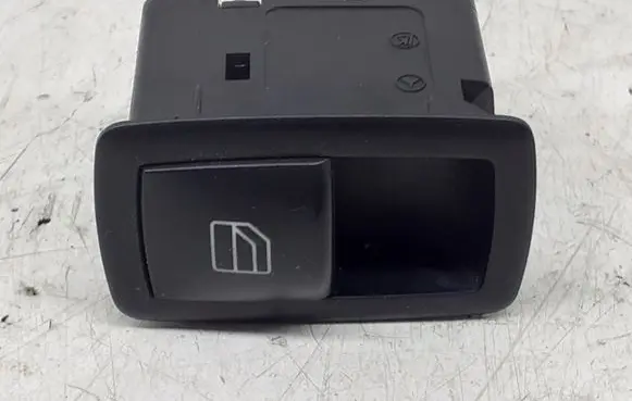 Mercedes-Benz ML W164 Electric window control switch A2518200510