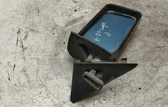 Audi 80 90 B2 Manual wing mirror E117103