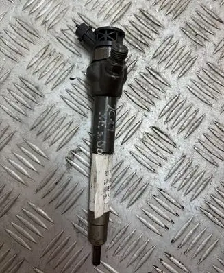 Jaguar XE Fuel injector 0445111019