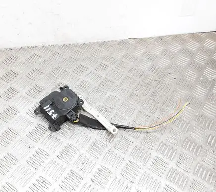 Toyota Prius (NHW20) Air flap motor/actuator 0637007440