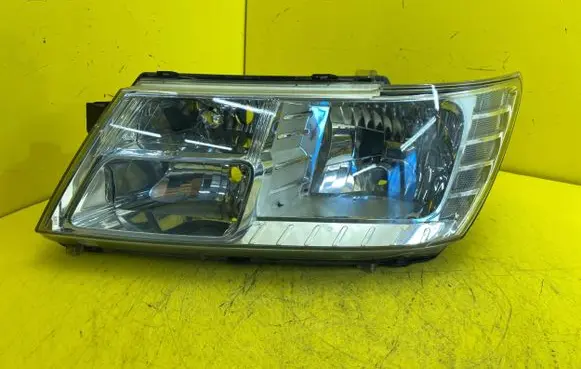 Fiat Freemont Headlight/headlamp 05067789AC