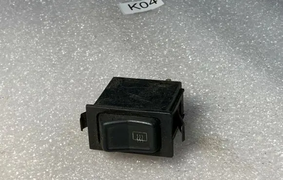 Volkswagen Golf I Windscreen/window heater switch 321959621B