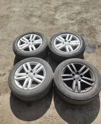 Audi Q7 4L R18 alloy rim 4L0601025B