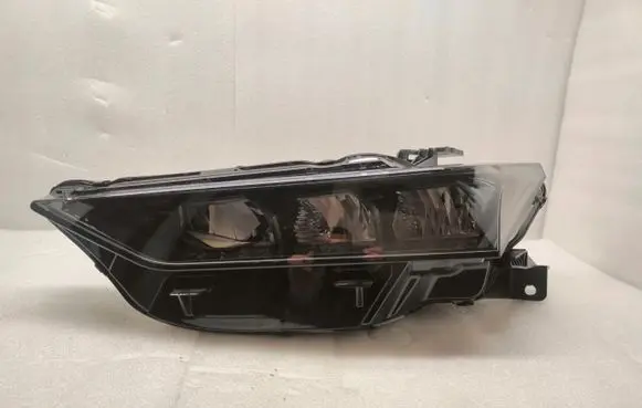 Citroen DS4 Headlight/headlamp